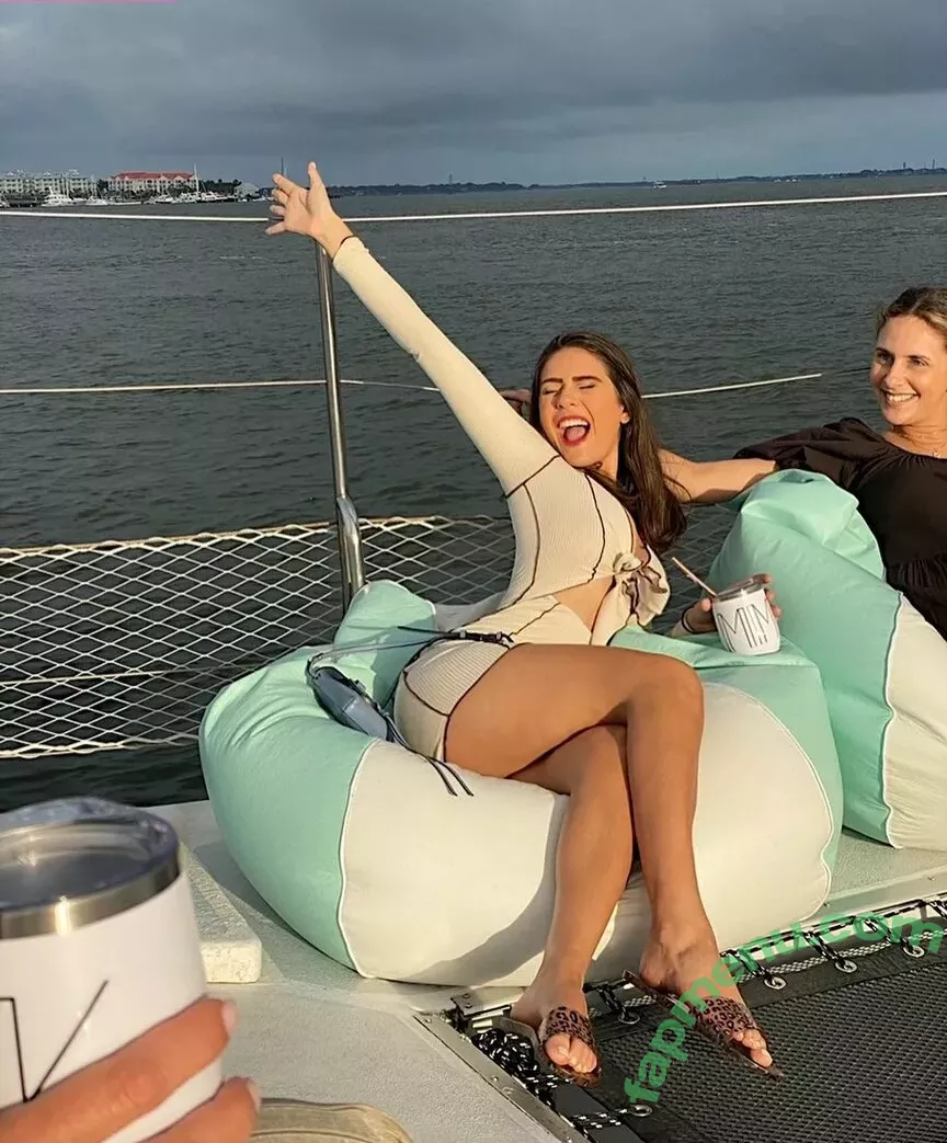 Maddy Mahmoudi nude photo #0531 (MaddyMahmoudi / Maddy_mahmoudi / u268798505)