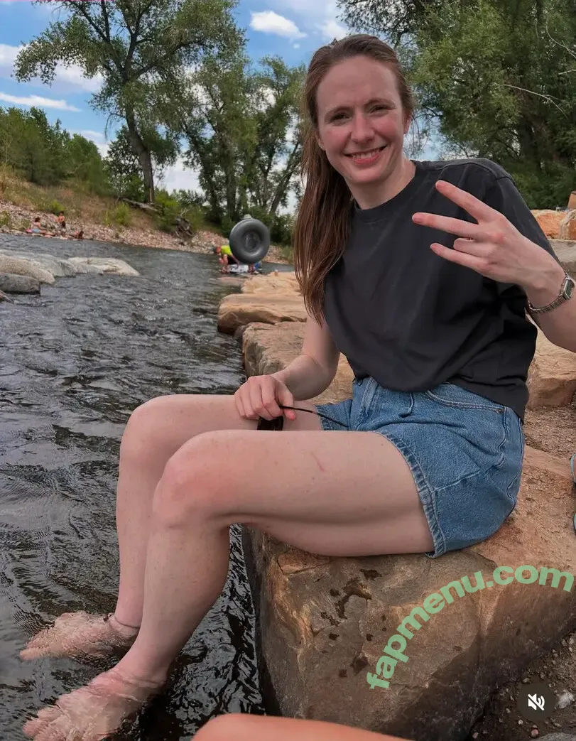 Maddy Smith nude photo #0043 (Somaddysmith)