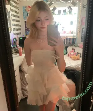 Maddyavalon / imaddybear nude photo #0007