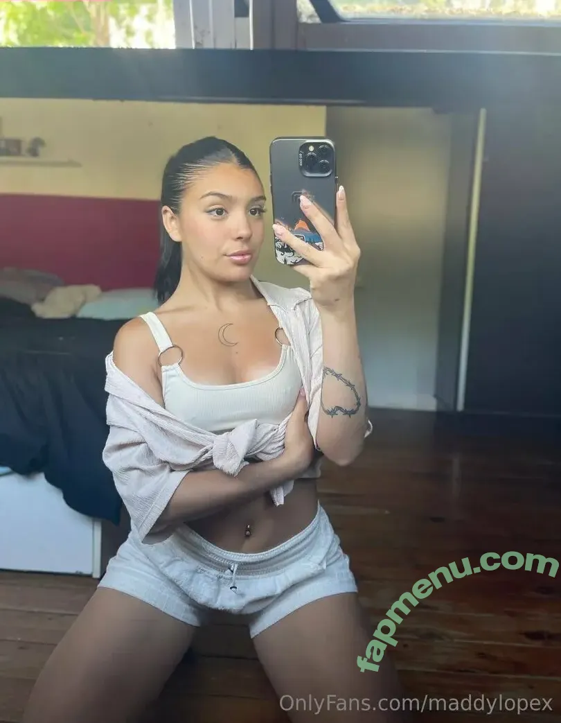 maddylopex nude photo #0016 (maddylopez7777777)