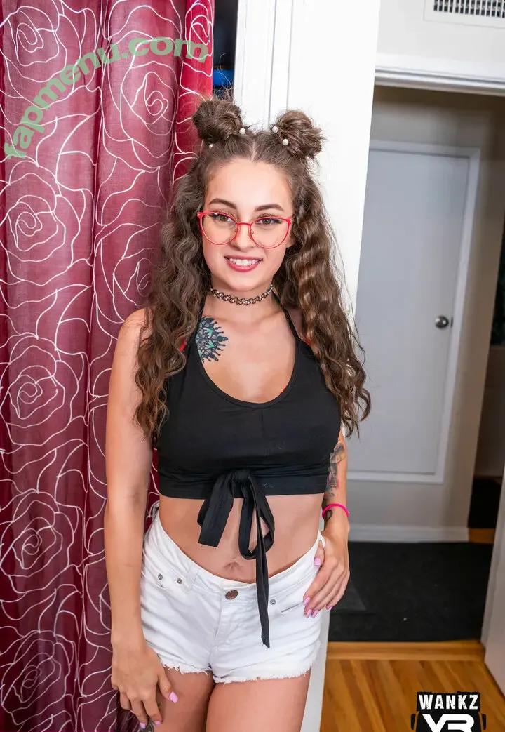 Maddymay nude photo #0002 (Maddymay)