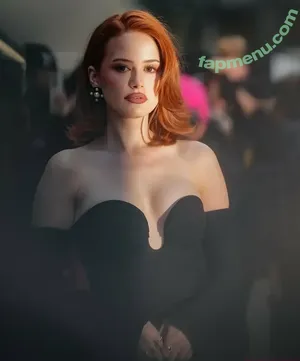 Madelaine Petsch / madelame nude photo #0058