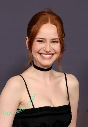 Madelaine Petsch / madelame nude photo #0084