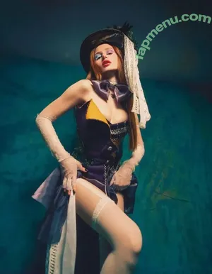 Madelaine Petsch / madelainepetsch / madelame nude photo #0740