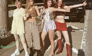 Madelaine Petsch / madelainepetsch / madelame nude photo #0955