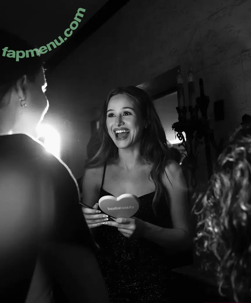 Madelaine Petsch nude photo #0768 (madelainepetsch / madelame)