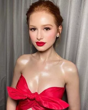 Madelaine Petsch / madelame nude photo #0044