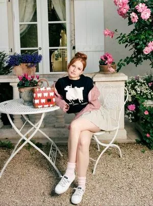 Madelaine Petsch / madelame nude photo #0074