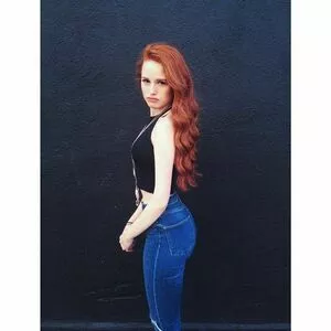 Madelaine Petsch / madelame nude photo #0117