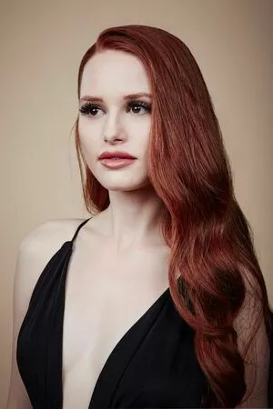Madelaine Petsch / madelame nude photo #0123