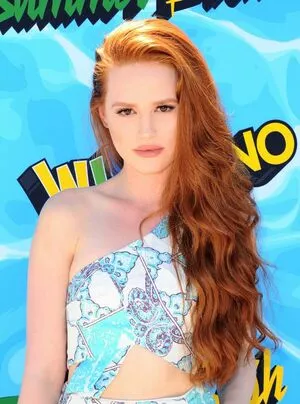 Madelaine Petsch / madelame nude photo #0124
