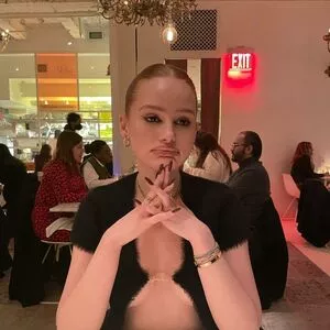 Madelaine Petsch / madelame nude photo #0170
