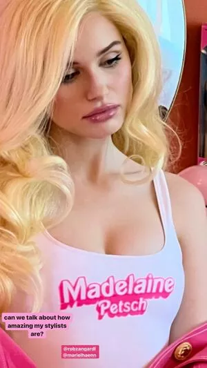 Madelaine Petsch / madelame nude photo #0196
