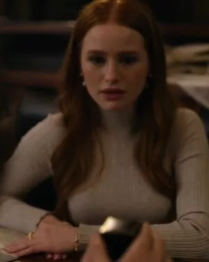 Madelaine Petsch / madelame nude photo #0229