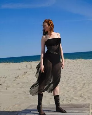 Madelaine Petsch / madelame nude photo #1071