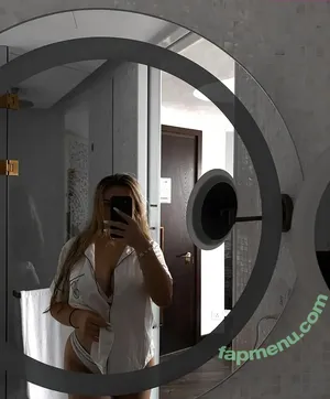 madeleine.1912 / madelenewright nude photo #0007