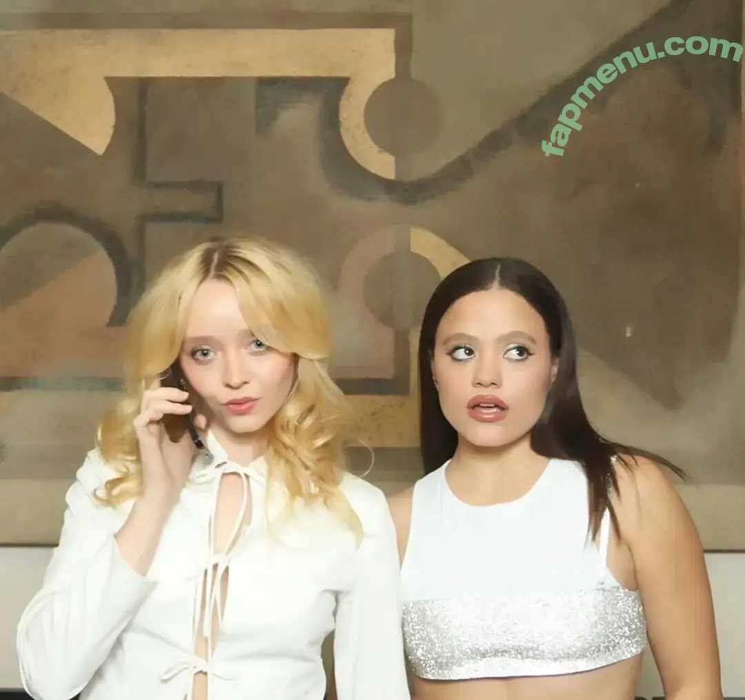 Madeleine Arthur nude photo #0065 (madeleinearthur)