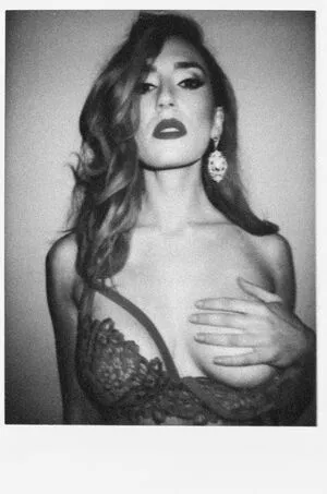 Madeleine Baldacchino / maddybee / madeleinebaldac / madeleinebaldacchino nude photo #0001