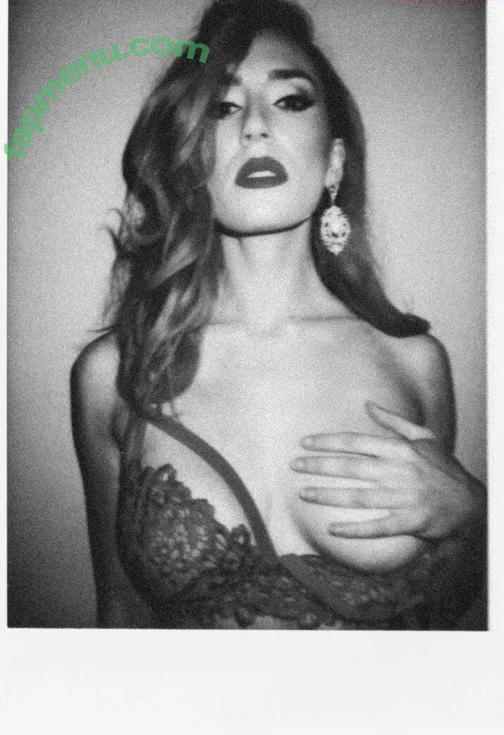 Madeleine Baldacchino nude photo #0001 (maddybee / madeleinebaldac / madeleinebaldacchino)