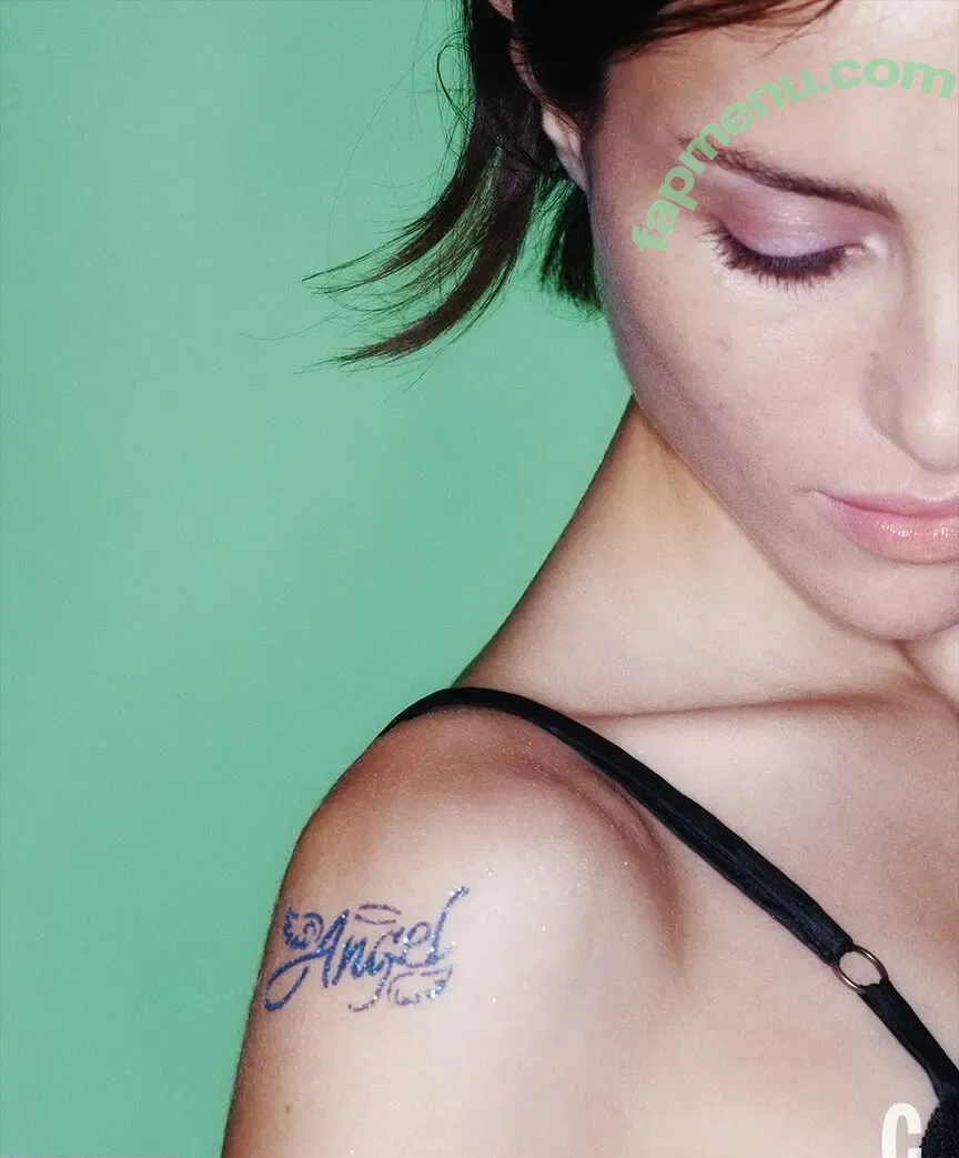 Madeline Argy nude photo #0231 (madelineargy / madelineargy7946)