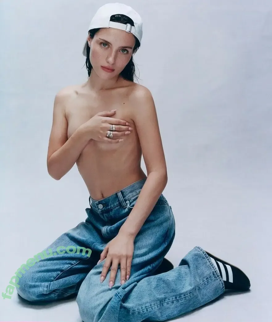 Madeline Argy nude photo #0246 (madelineargy / madelineargy7946)