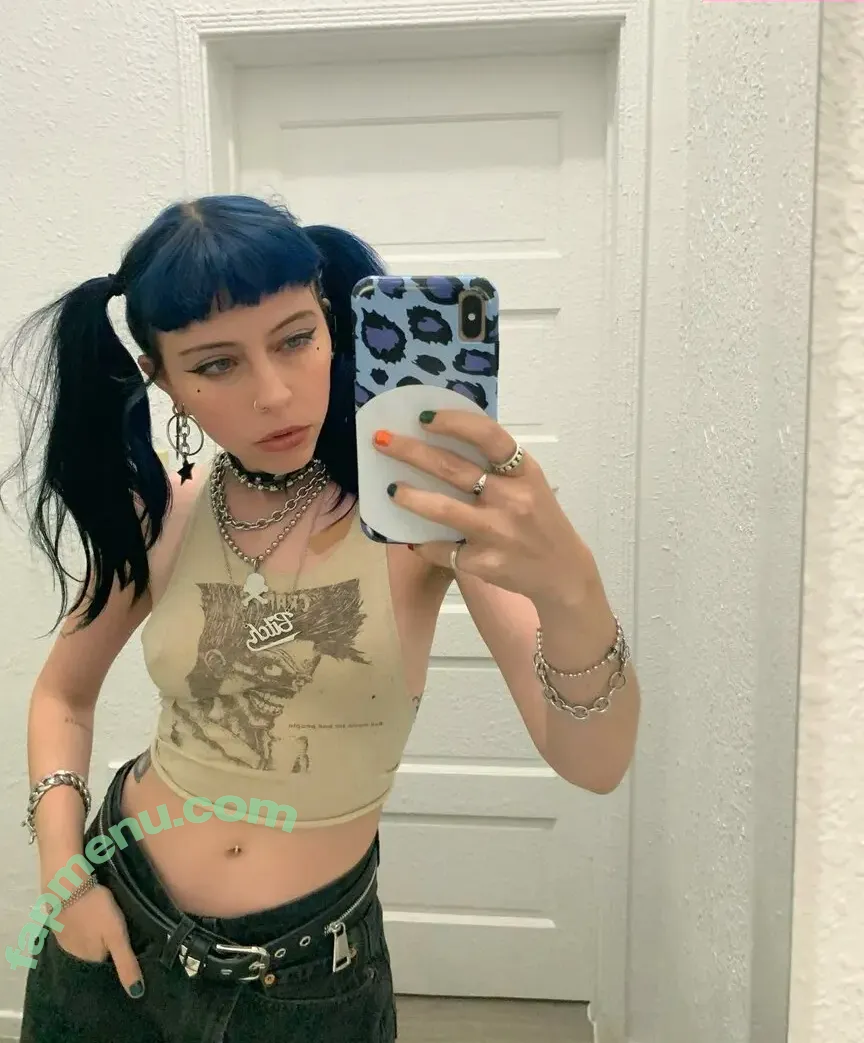 Madeline Pendelton nude photo #0004 (madelinependleton)