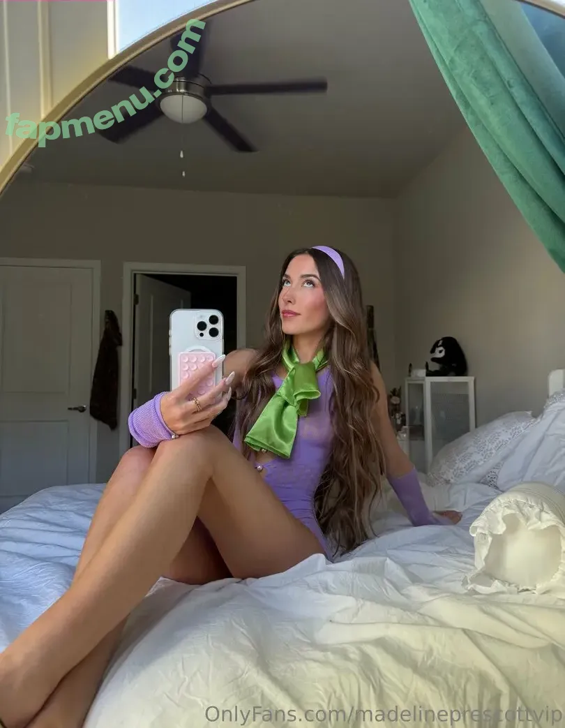 Madeline Prescott nude photo #0060 (madelineprescott / madelineprescottt)