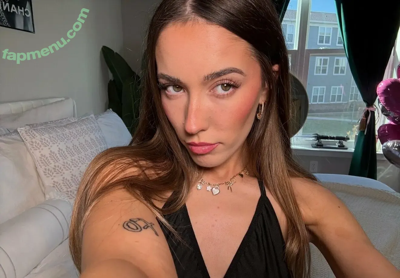 madelineprescott nude photo #0010 (madelinexprescott)