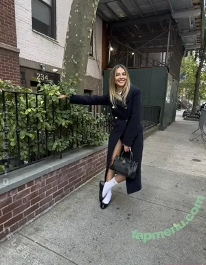 Madelyn Cline / madelyncline nude photo #1296