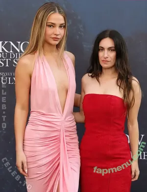 Madelyn Cline / madelyncline nude photo #1344