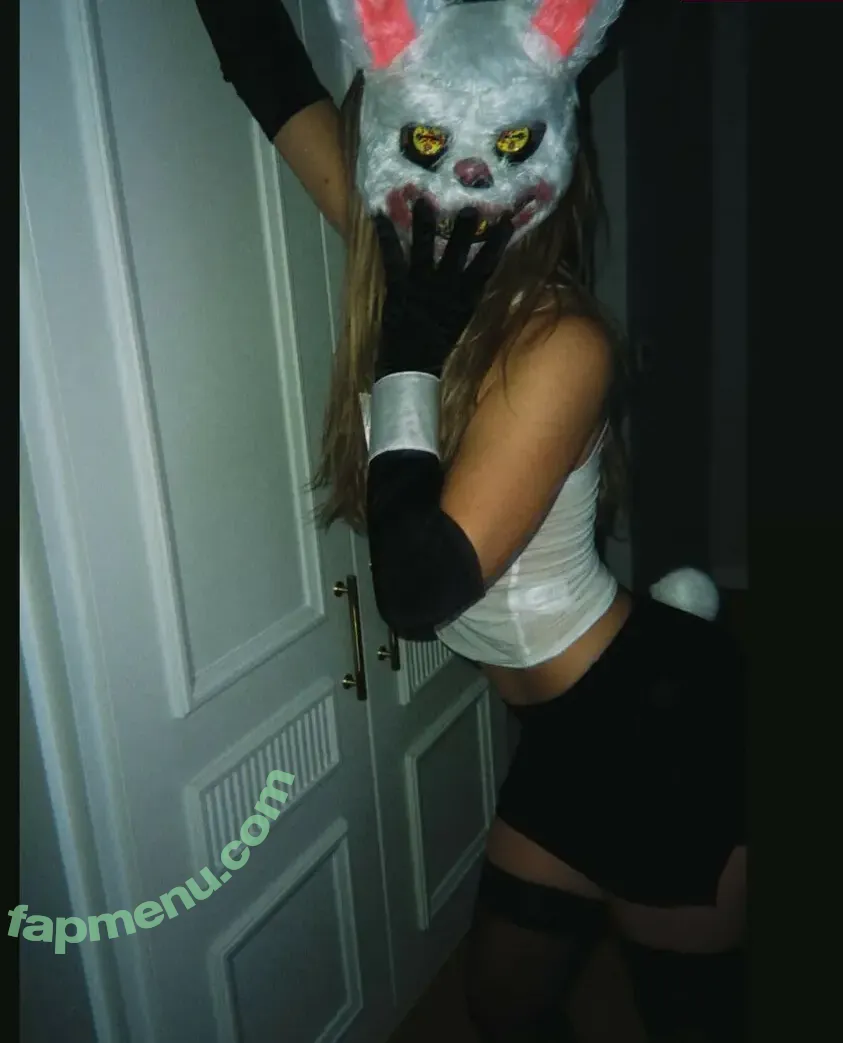 Madelyn Cline nude photo #1279 (madelyncline)