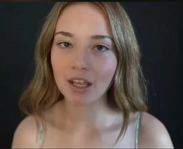 Madi ASMR / naturally_madi nude photo #0036