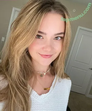 Madi ASMR / naturally_madi nude photo #0044