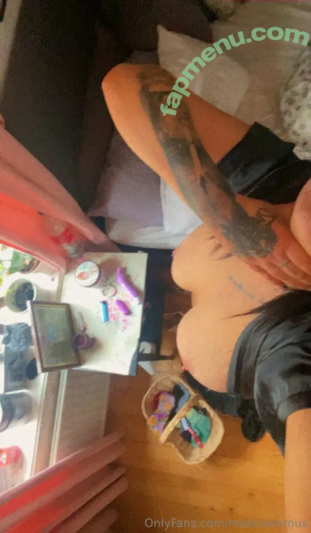 madickenmus nude photo #0023 (madickenmose)