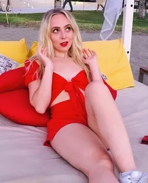 Madilyn Bailey / madilynbailey nude photo #0022