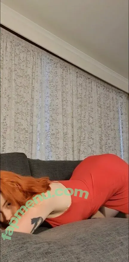 madisoffline nude photo #0018 (maddieisoffline)