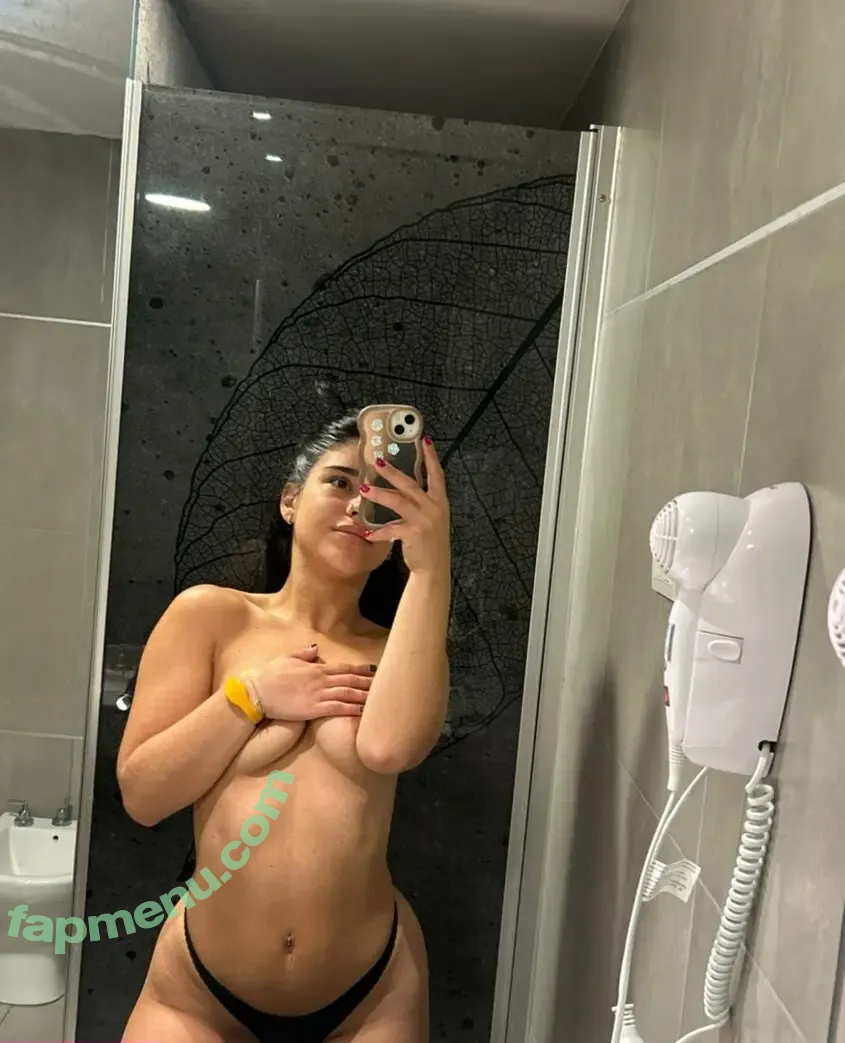 Madison nude photo #0452 (estefi / estrella.latina / madisonalvz / madisonbeer)