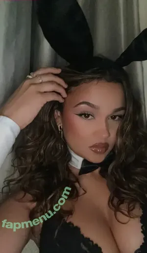 Madison Bailey / madibaileyx / madisonbaileybabe nude photo #0094