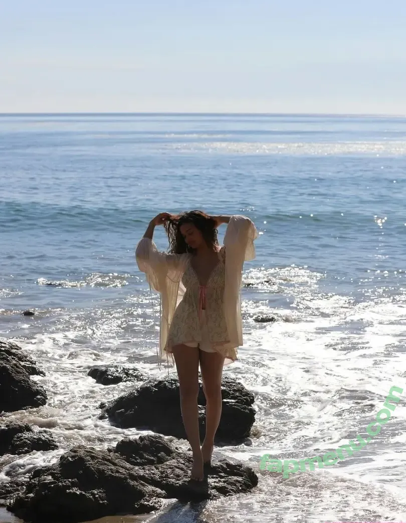 Madison Bailey nude photo #0128 (madibaileyx / madisonbaileybabe / madsbaileybabe)