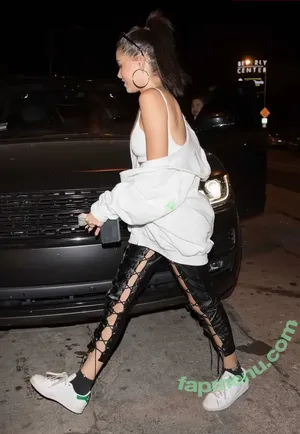 Madison Beer / madisonbeer nude photo #0571