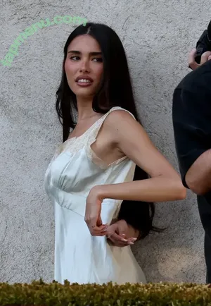 Madison Beer / madisonbeer nude photo #0616
