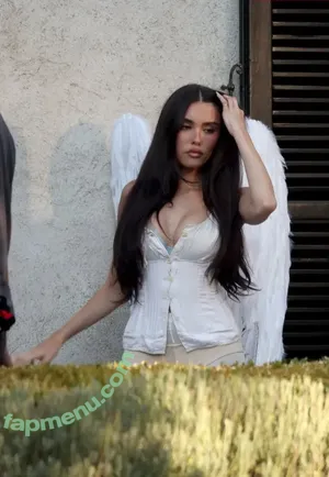 Madison Beer / madisonbeer nude photo #0635