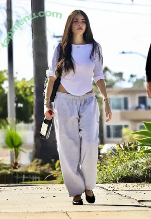 Madison Beer / madisonbeer nude photo #0662