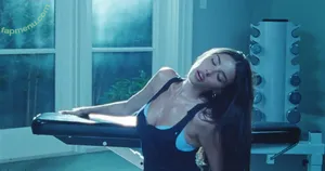 Madison Beer / madisonbeer nude photo #0700