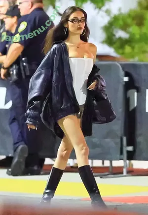 Madison Beer / madisonbeer nude photo #0713