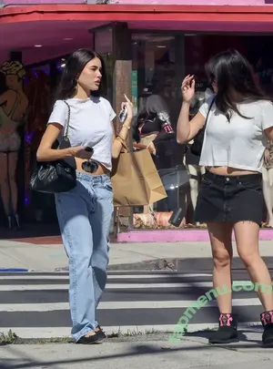 Madison Beer / madisonbeer nude photo #0803