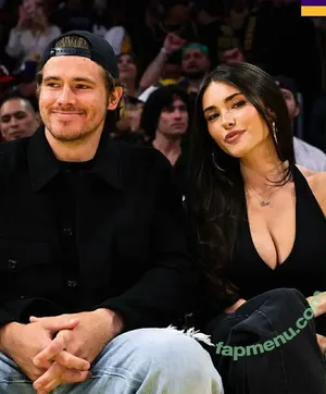 Madison Beer / madisonbeer nude photo #0810