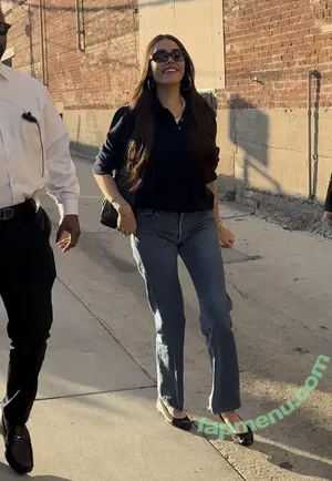 Madison Beer / madisonbeer nude photo #0871