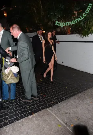 Madison Beer / madisonbeer nude photo #0907