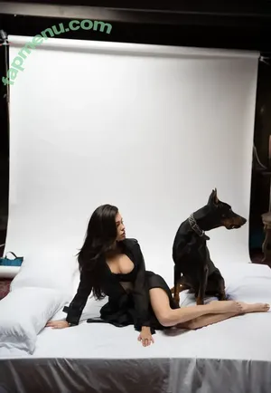 Madison Beer / madisonbeer nude photo #0943